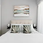 Vayk - Stylish 1Br In Business Bay
