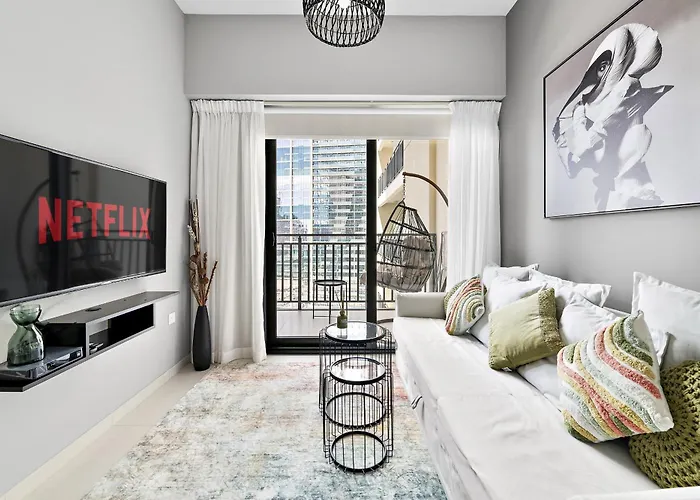 Vayk - Stylish 1Br In Business Bay